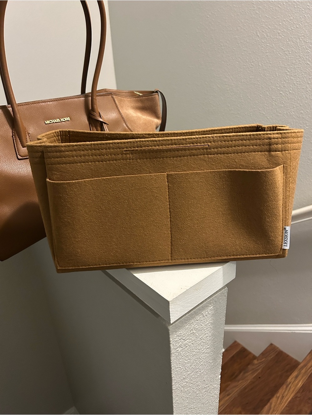 Michael Kors Avril X-Large Brown Leather Tote Bag - Picture 14 of 15